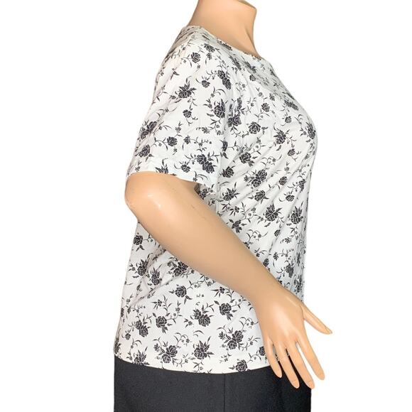 Elisabeth Sport by Liz Claiborne NWT Top Floral Print Short Sleeve Vanity Size 1 - Picture 5 of 10